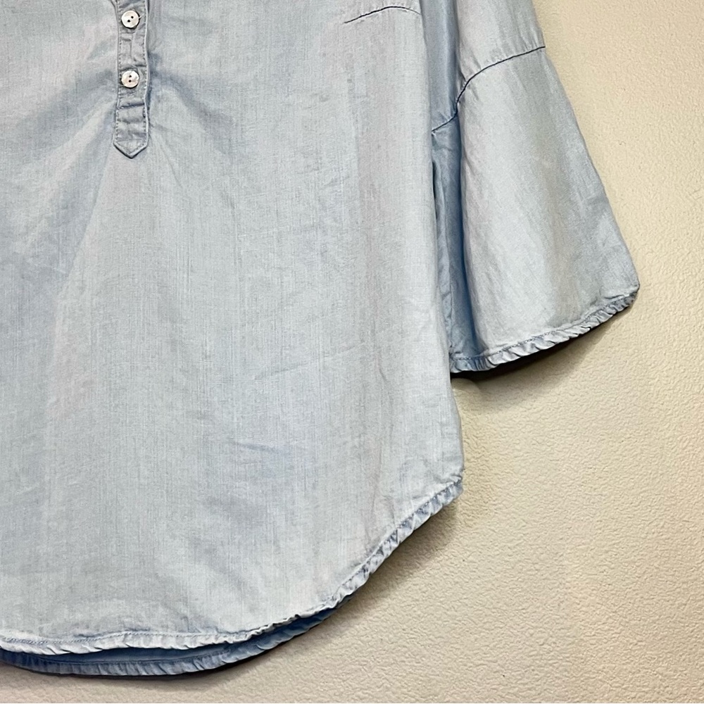 Chico’s Chambray Popover Top - Picture 5 of 11